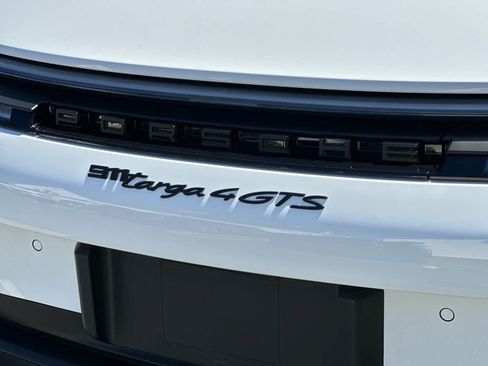 Certified 2026 Porsche 911 Targa 4 GTS AWD/4WD image 28