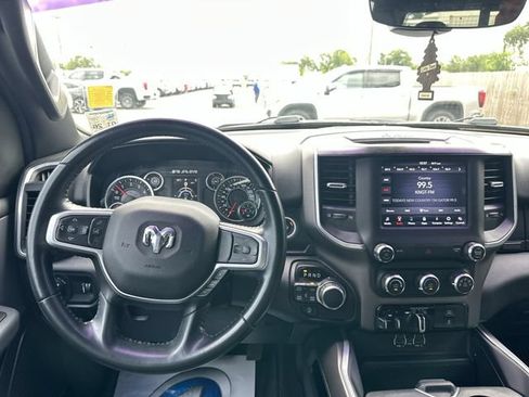 Used 2021 RAM 1500 Big Horn AWD/4WD image 11