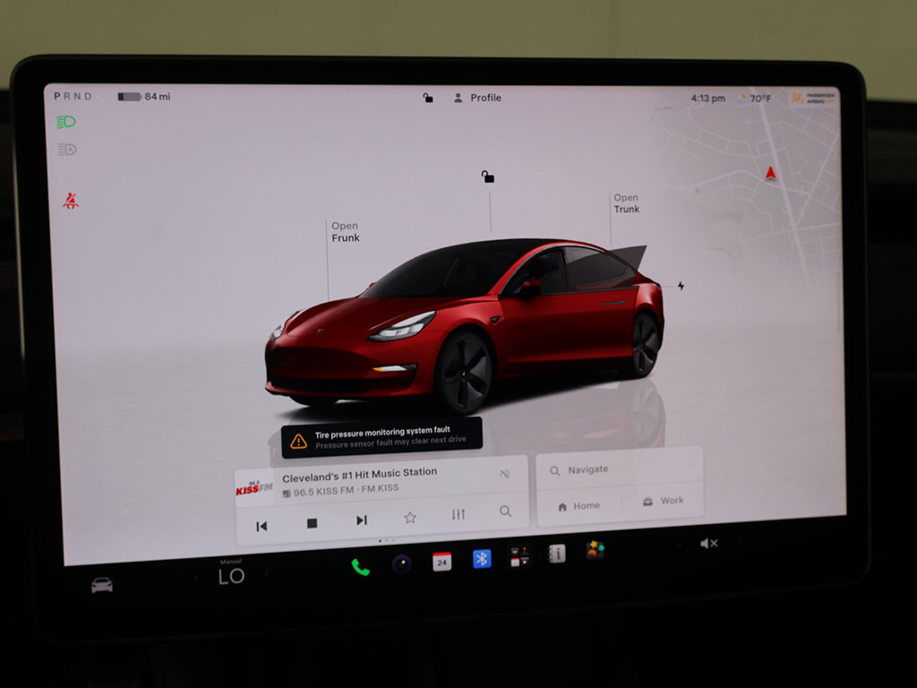 Used 2022 Tesla Model 3 Long Range AWD/4WD image 36