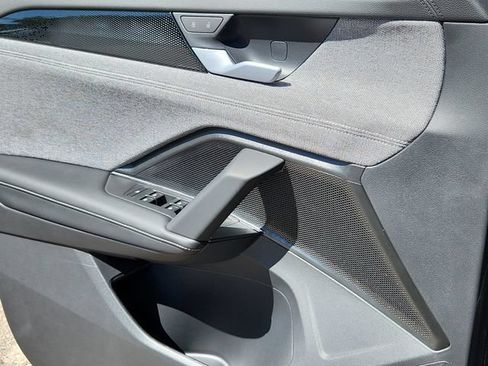 New 2026 Volkswagen Tiguan S AWD/4WD image 21