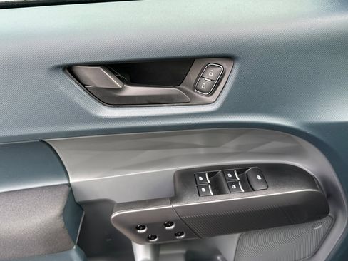 New 2026 Ford Maverick XL image 10