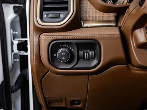 Used 2022 RAM 3500 Limited image 21