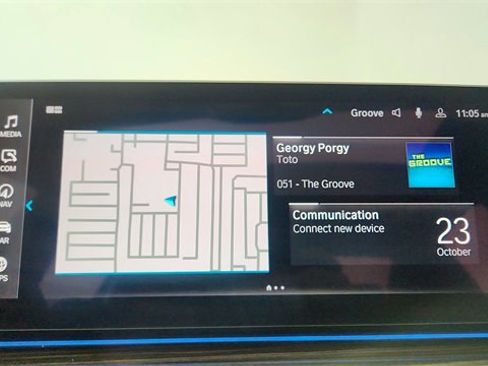 Used 2023 BMW 530e xDrive w/ Premium Package image 47