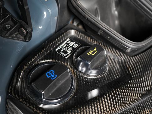 Used 2018 Porsche 911 GT3 RWD image 36