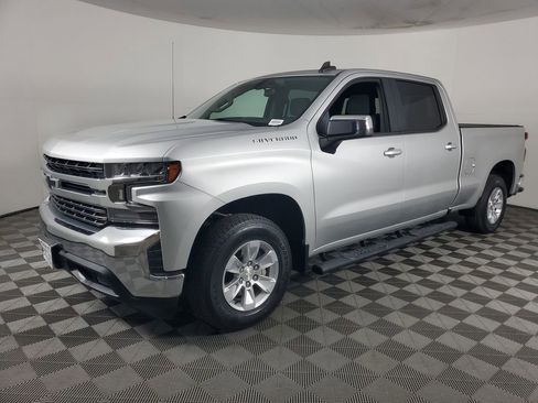 Used 2019 Chevrolet Silverado 1500 LT w/ All-Star Edition image 8