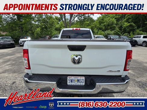 Used 2022 RAM 2500 Tradesman w/ Chrome Appearance Group AWD/4WD image 6