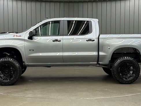 Used 2026 Chevrolet Silverado 1500 LT Trail Boss AWD/4WD image 2