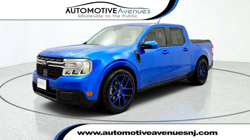 Used 2022 Ford Maverick Lariat w/ Lariat Luxury Package FWD image 1