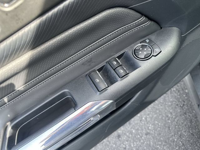 Used 2025 Ford Mustang GT Premium RWD image 17