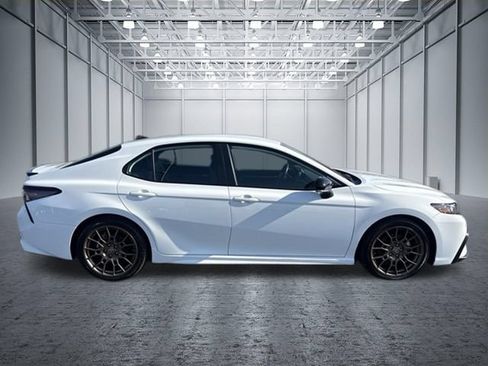 Used 2023 Toyota Camry SE w/ Convenience Package FWD image 6