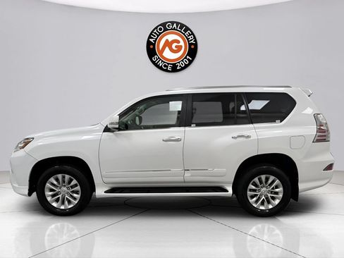 Used 2017 Lexus GX 460 Premium AWD/4WD image 4