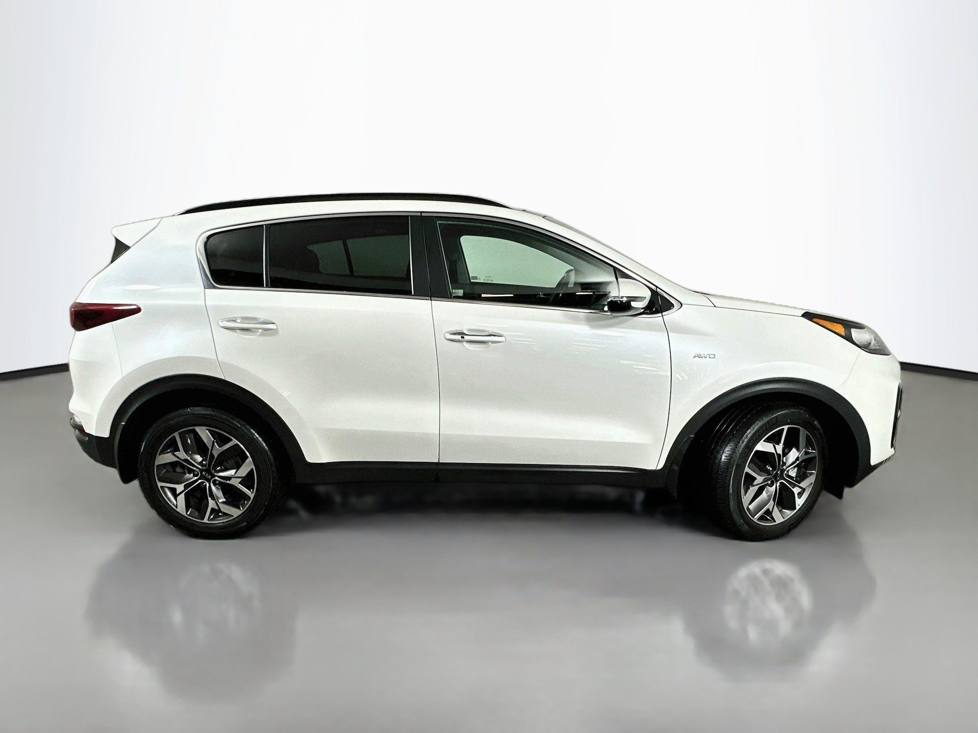 Used 2020 Kia Sportage EX w/ EX Technology Package AWD/4WD image 8