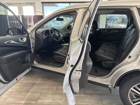 Used 2016 INFINITI QX60 AWD w/ Premium Package image 10