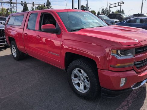 Used 2018 Chevrolet Silverado 1500 LT w/ All Star Edition AWD/4WD image 2