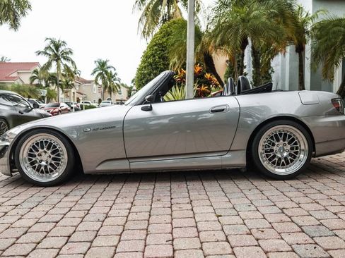 Used 2005 Honda S2000 image 27