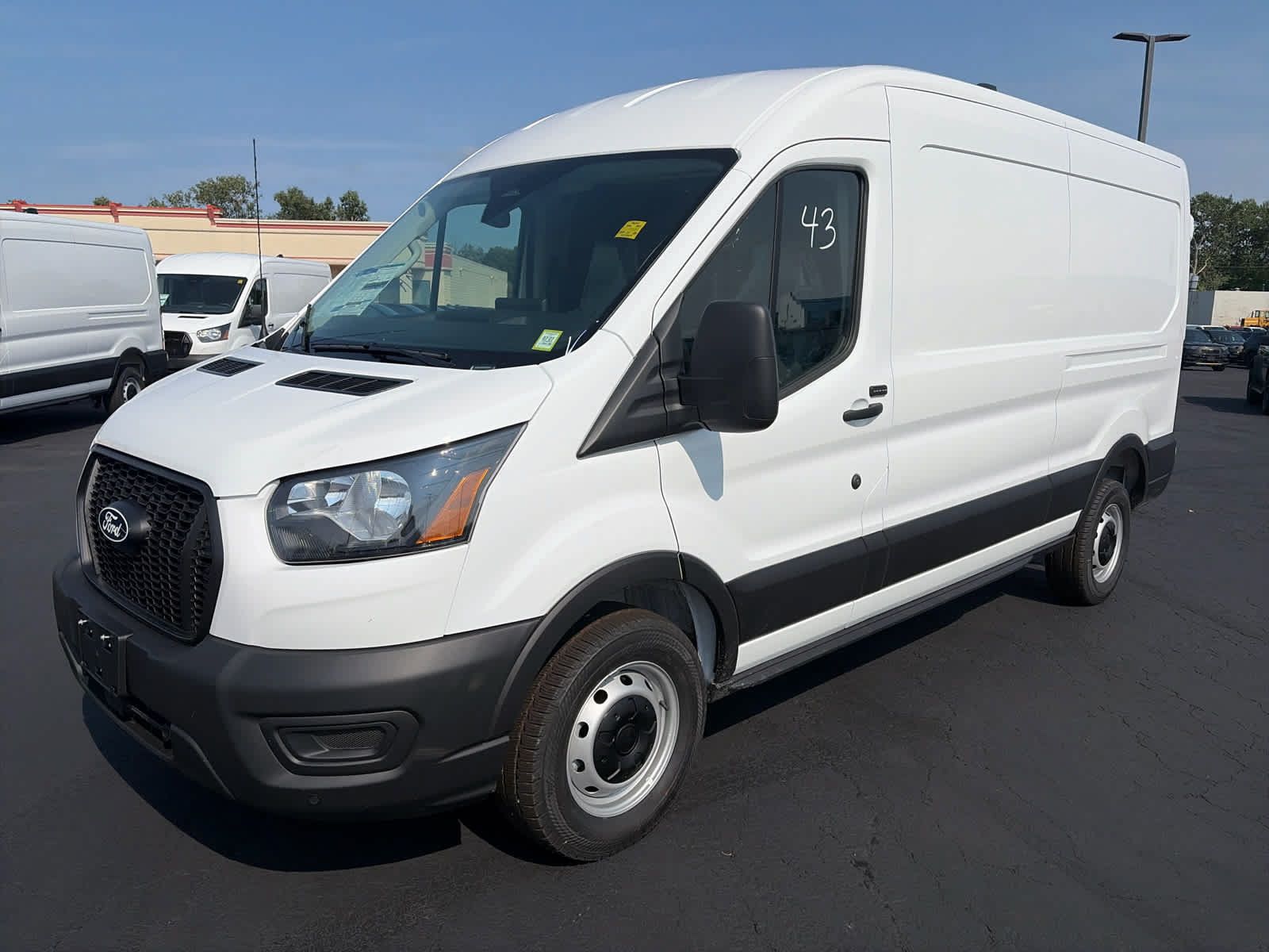 New 2026 Ford Transit 250 148 Medium Roof w/ Load Area Protection Package RWD image 5