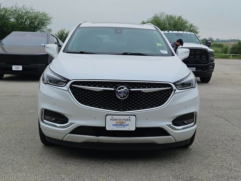 Certified 2021 Buick Enclave Avenir w/ Avenir Technology Package FWD image 8