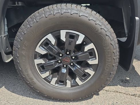 Used 2024 Nissan Frontier PRO-4X w/ Off-Road Protection Package AWD/4WD image 21