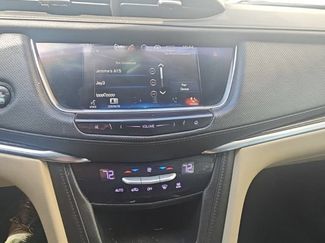 Used 2018 Cadillac XT5 FWD video 2