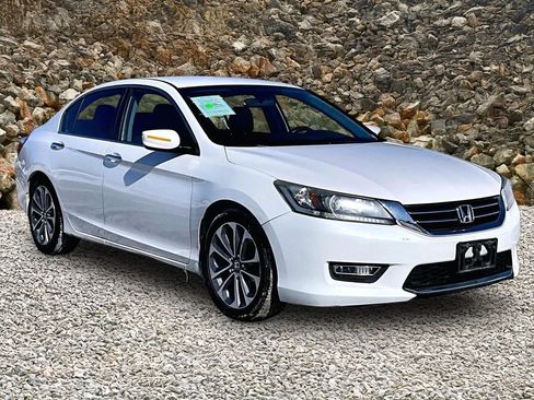 Used 2013 Honda Accord Sport image 9