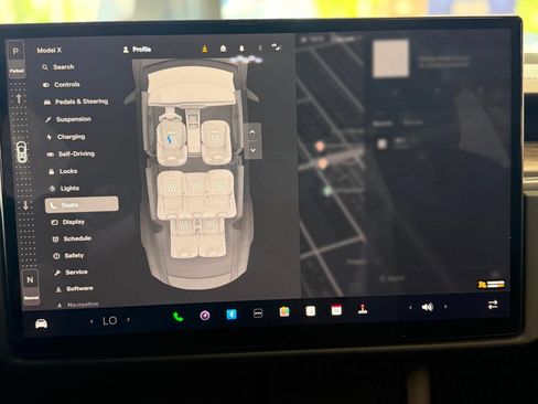 Used 2023 Tesla Model X AWD/4WD image 35