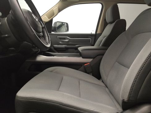 Used 2020 RAM 1500 Lone Star RWD image 17