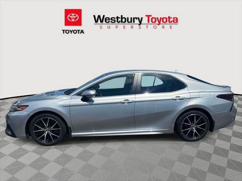 Certified 2024 Toyota Camry SE w/ Cold Weather Package AWD/4WD image 8