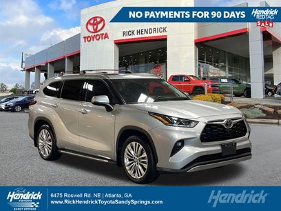 Certified 2025 Toyota Highlander Platinum