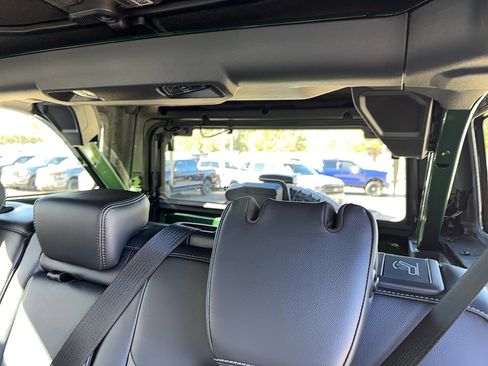 New 2025 Ford Bronco Outer Banks w/ Sasquatch Package image 19