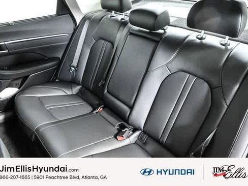 New 2025 Hyundai Sonata Limited FWD image 32