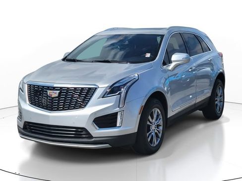 Used 2020 Cadillac XT5 Premium Luxury image 2