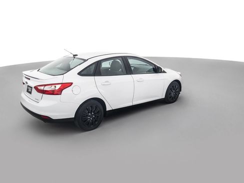 Used 2013 Ford Focus SE FWD image 5