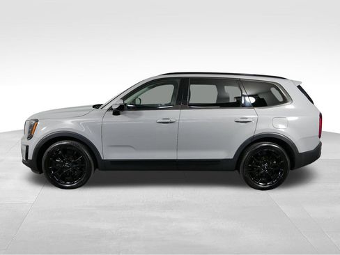 Used 2022 Kia Telluride SX w/ SX Prestige Package AWD/4WD image 6