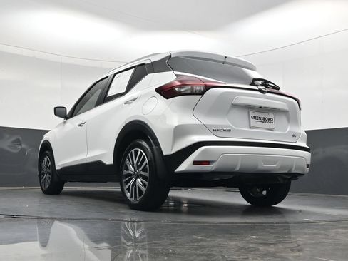Used 2024 Nissan Kicks SV FWD image 45