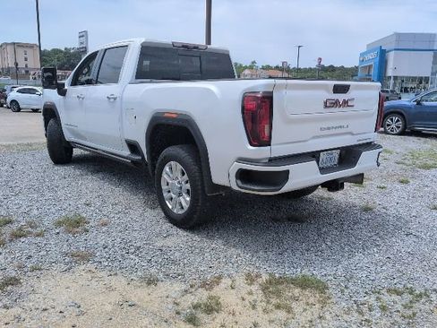 Used 2023 GMC Sierra 2500 Denali w/ Denali Ultimate Package AWD/4WD image 2