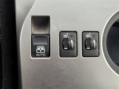 Used 2017 Toyota 4Runner SR5 image 24