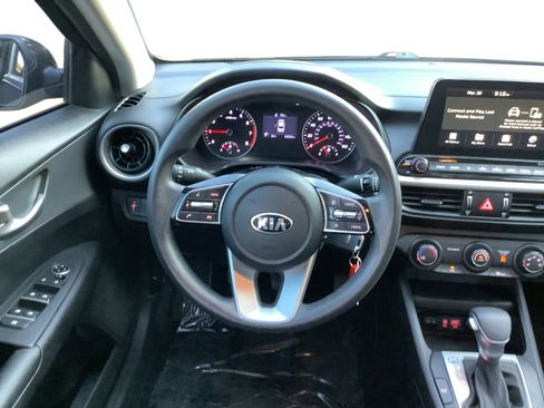 Used 2021 Kia Forte LXS image 12