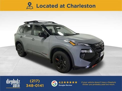 Used 2026 Nissan Rogue SV AWD/4WD image 1