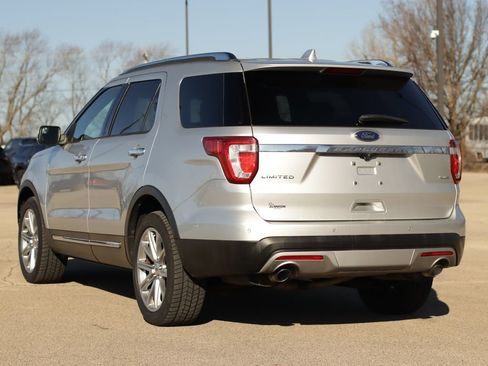 Used 2016 Ford Explorer Limited w/ Class II Trailer Tow Package AWD/4WD image 5