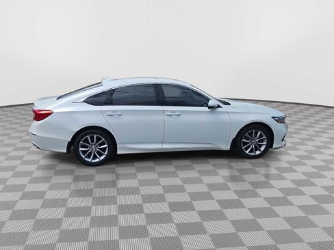 Used 2021 Honda Accord LX image 9