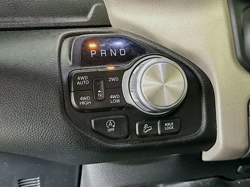 Used 2020 RAM 1500 Laramie w/ Off Road Group image 19