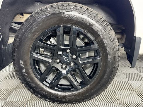 Used 2023 Chevrolet Silverado 1500 RST image 31