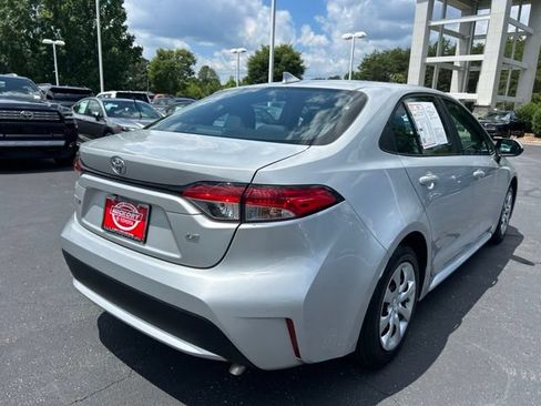 Used 2022 Toyota Corolla LE FWD image 7