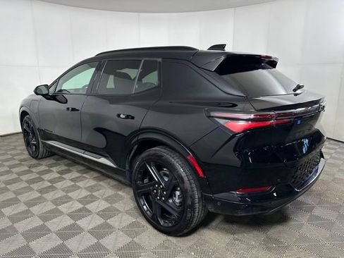 Used 2024 Chevrolet Equinox EV RS image 5