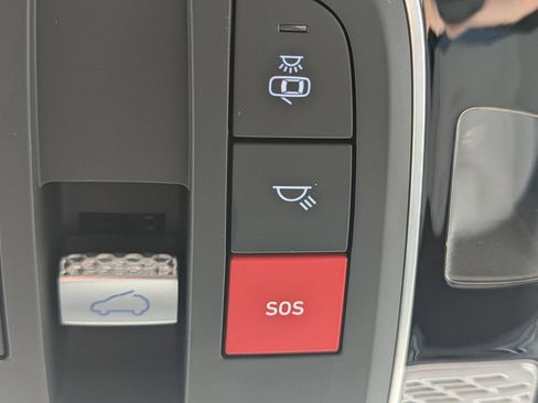 Used 2024 Hyundai Palisade SEL image 32