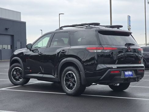 New 2026 Nissan Pathfinder Rock Creek w/ Rock Creek Premium Package AWD/4WD image 12