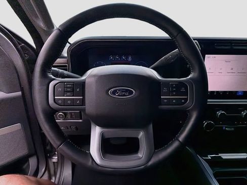 Used 2024 Ford F250 Lariat w/ FX4 Off-Road Package AWD/4WD image 38