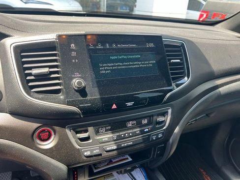 Used 2022 Honda Passport TrailSport image 8