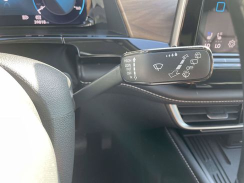 Used 2025 Volkswagen Atlas SE FWD image 27