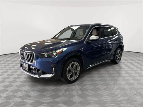 Used 2023 BMW X1 xDrive28i w/ Convenience Package AWD/4WD image 6